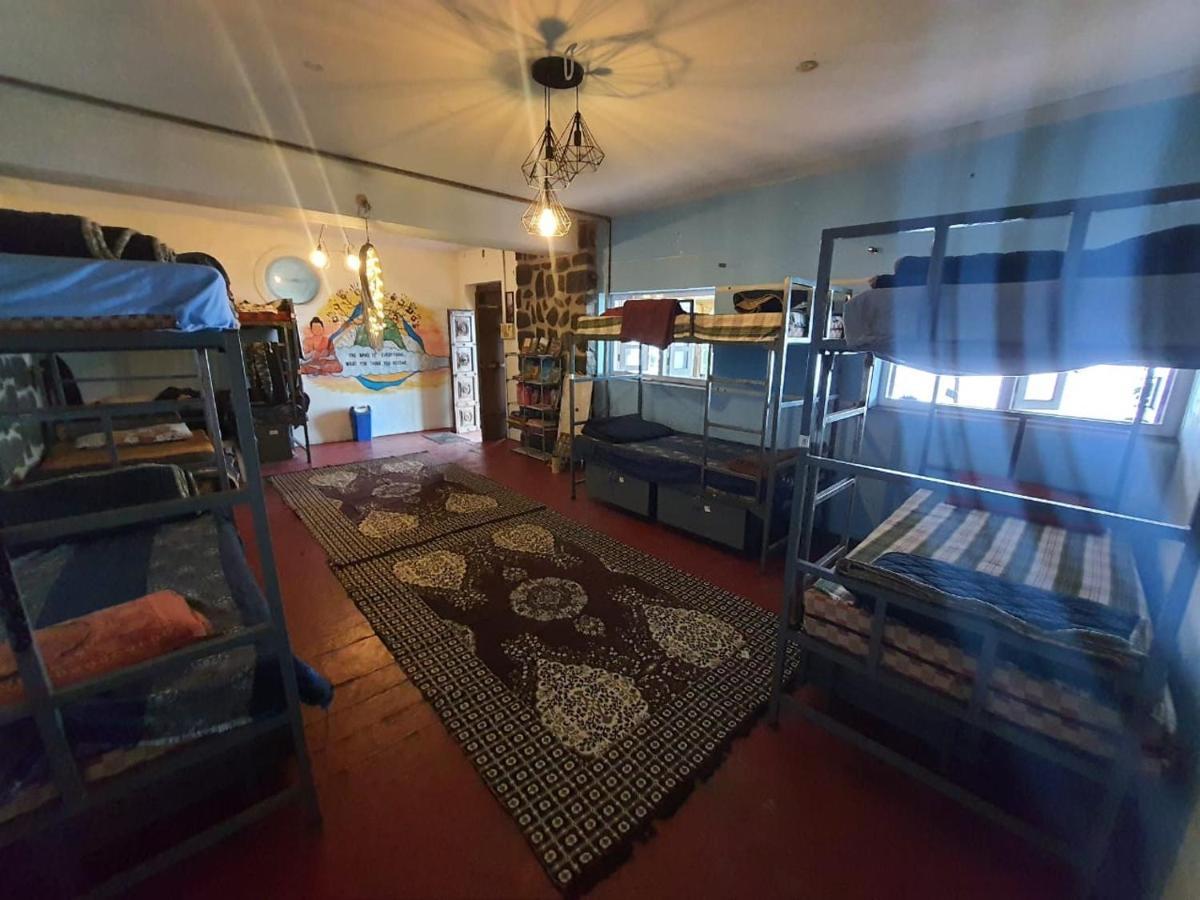 Dostel: Backpacker Hostel 코다이카날 외부 사진