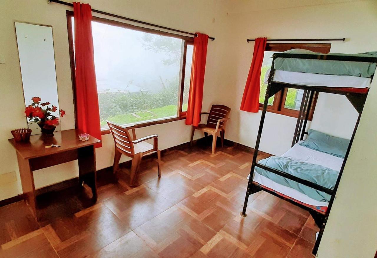 Dostel: Backpacker Hostel 코다이카날 외부 사진